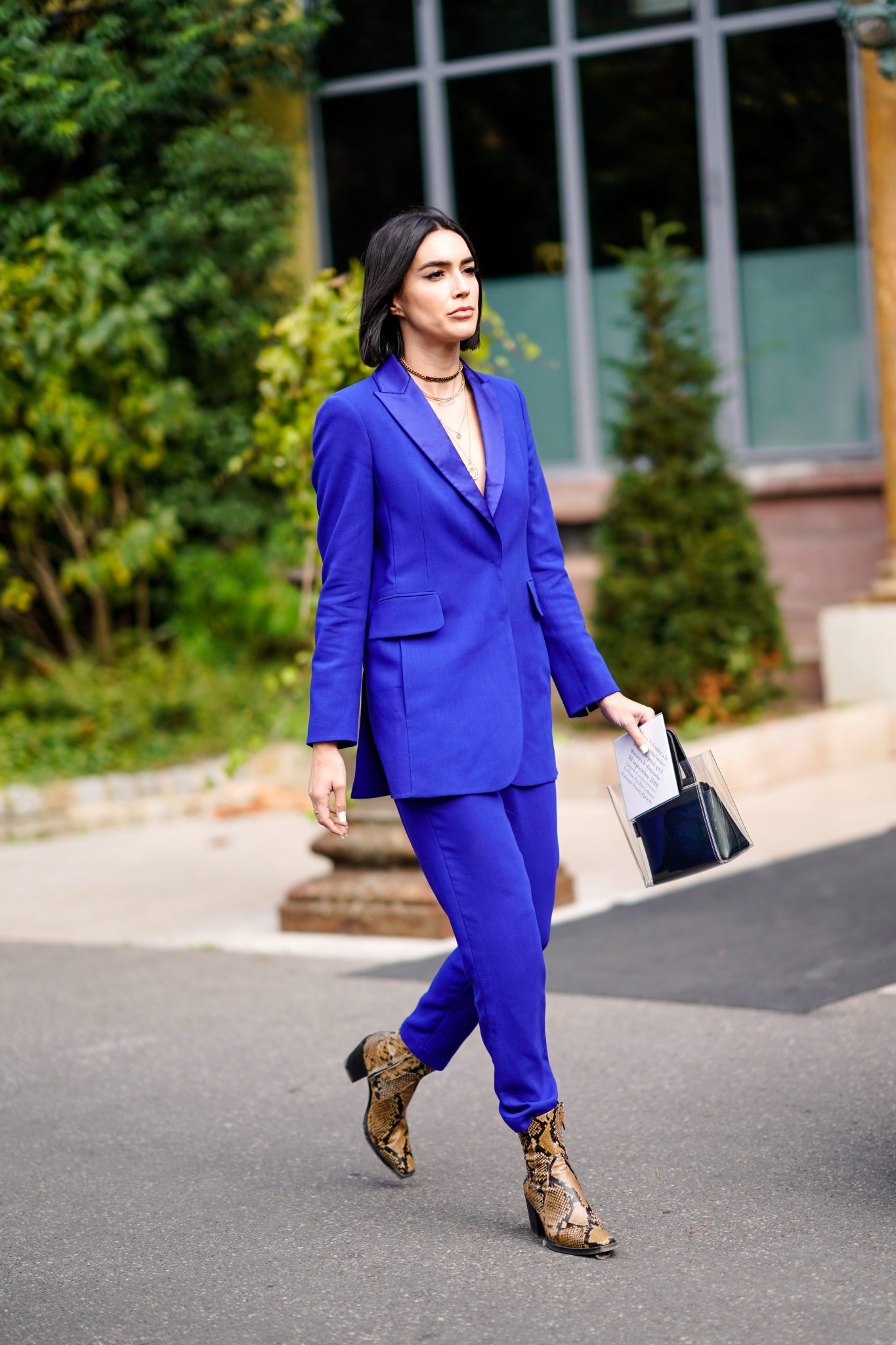 stylish work suits for ladies