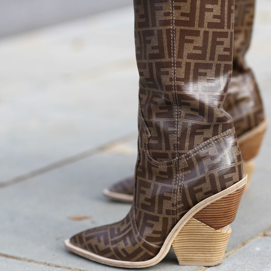 best cowboy boots for winter