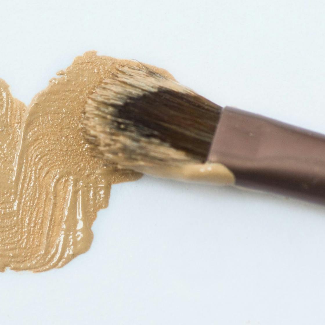 7-common-foundation-questions-answered-by-a-make-up-artist