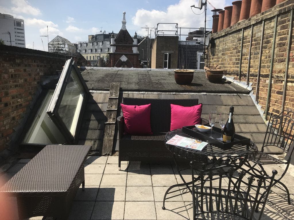 Coolest Rooftop Holiday Rentals In London For A Staycation