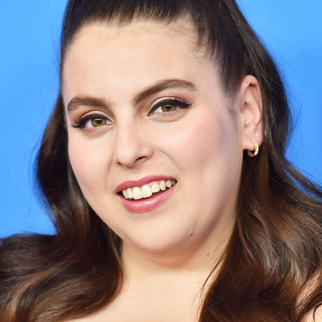 Next photo of Beanie Feldstein