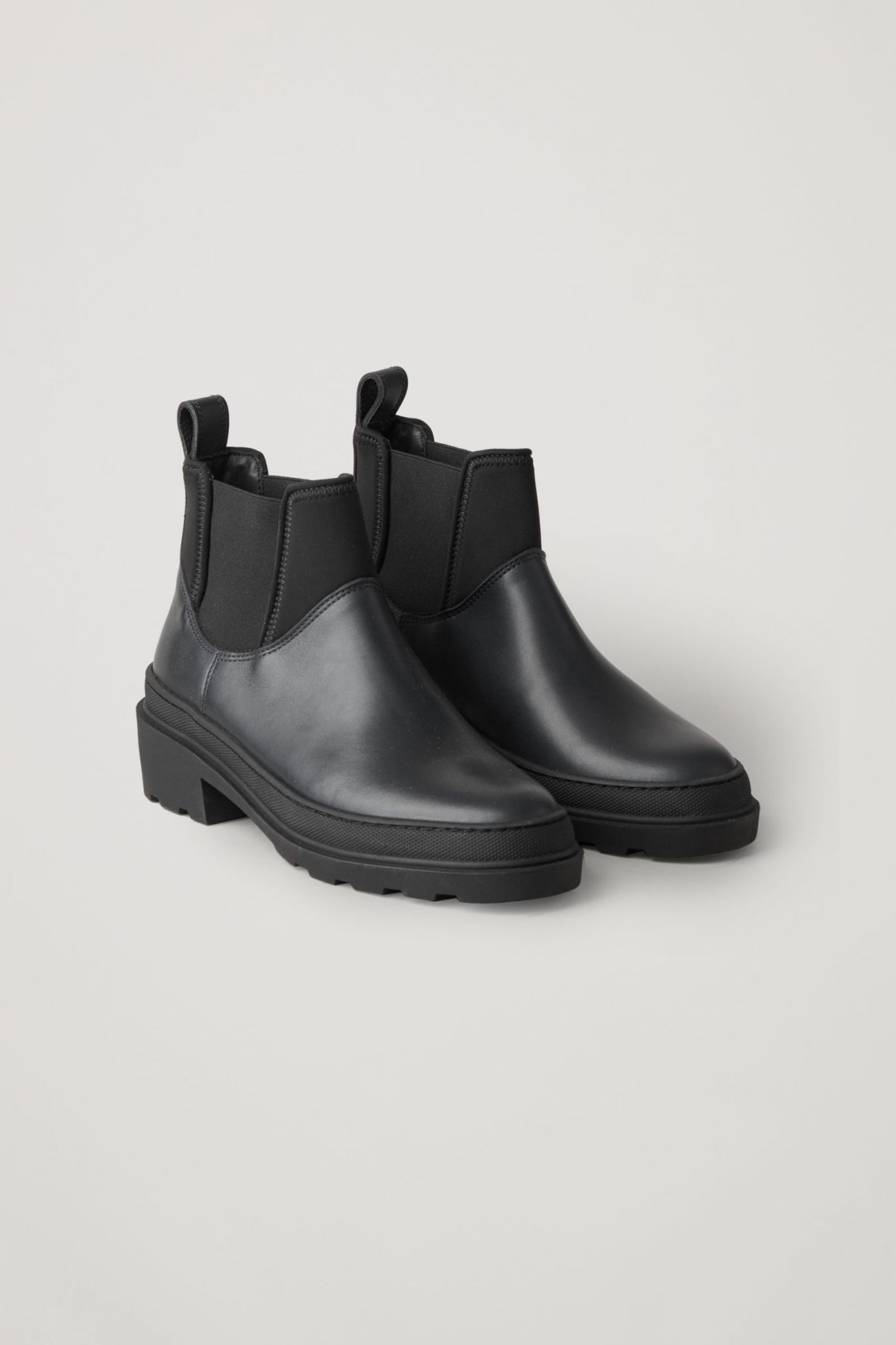 other stories chunky chelsea boots