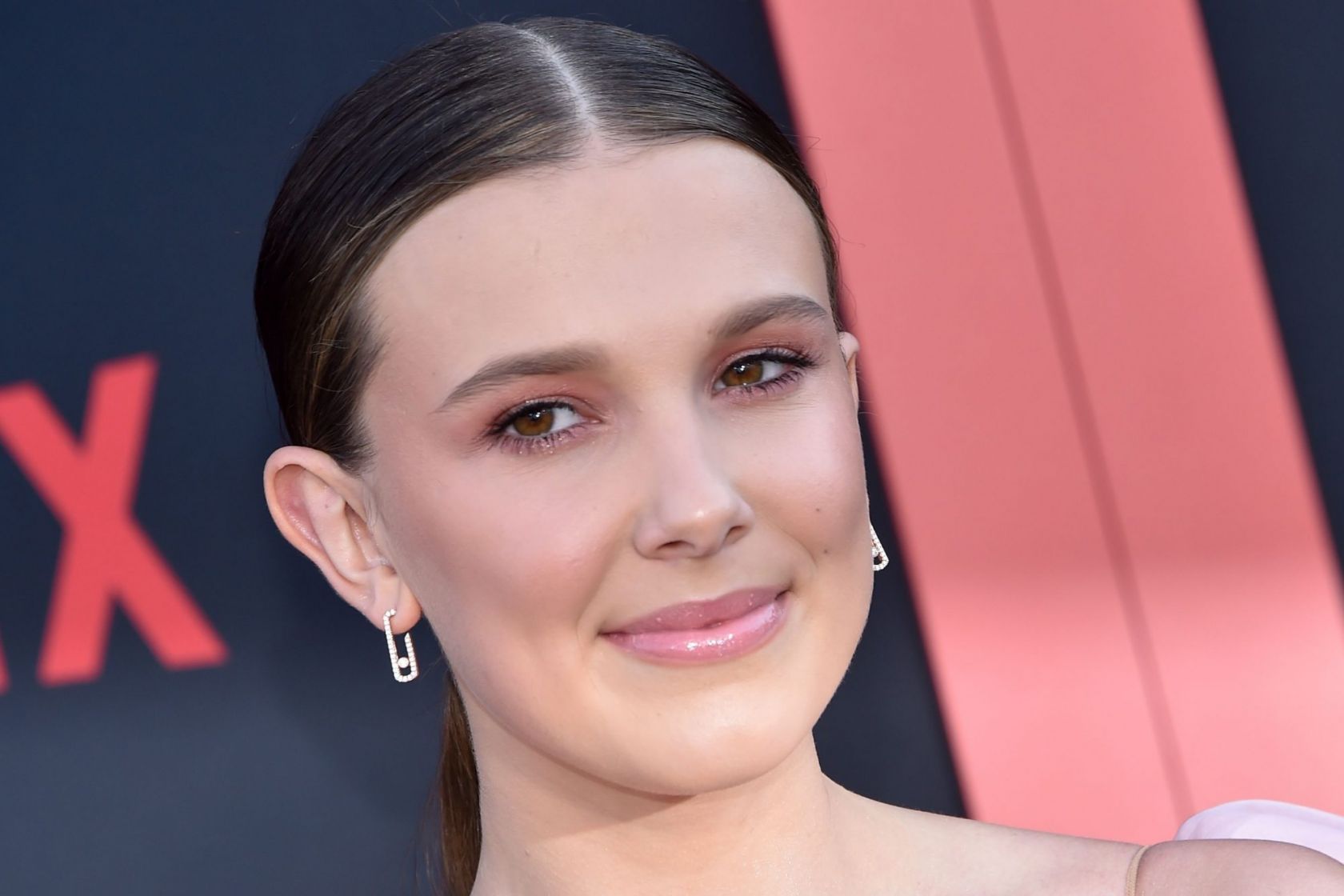 Millie Bobby Brown godzilla