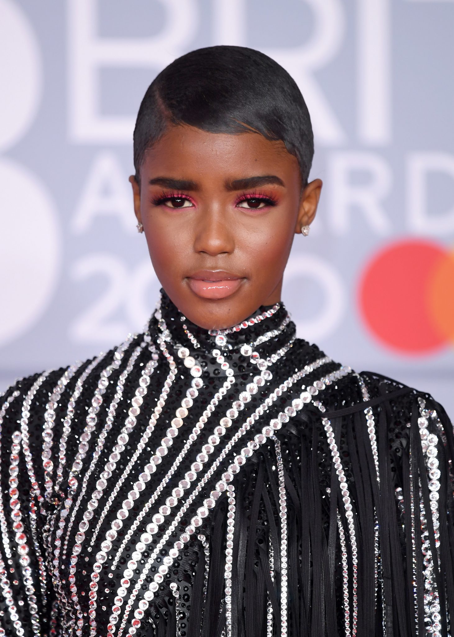 The best beauty looks from the Brit Awards 2020 red carpet - Celebrity-hub