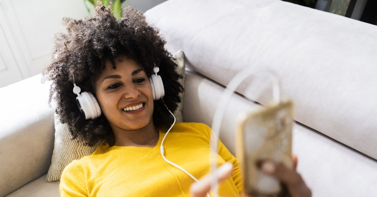 17 Brilliant Celebrity Podcasts To Listen To Now