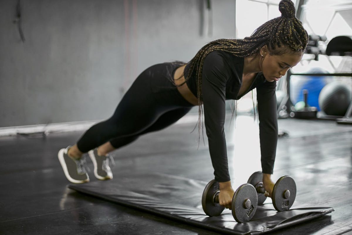 exercise-and-period-pain-should-you-lift-weights-with-cramps