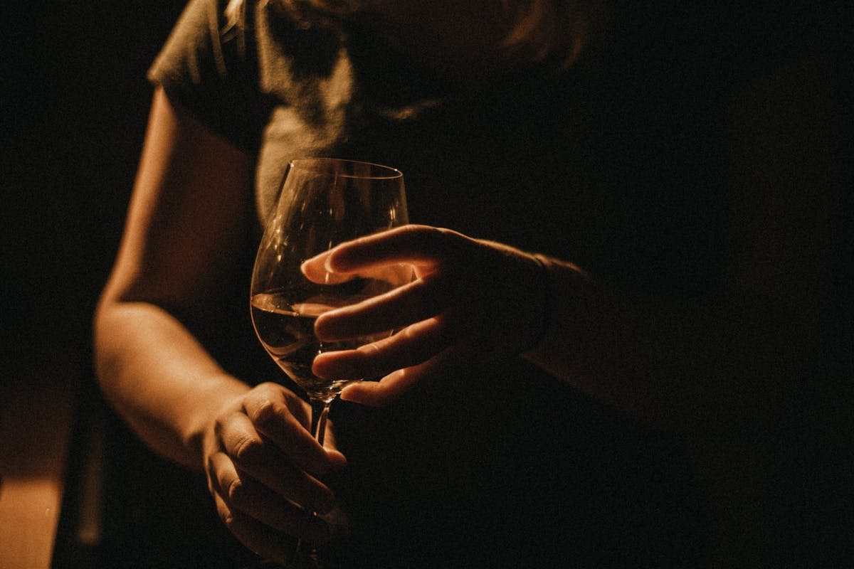 Anxiety why drinking alcohol can make it worse