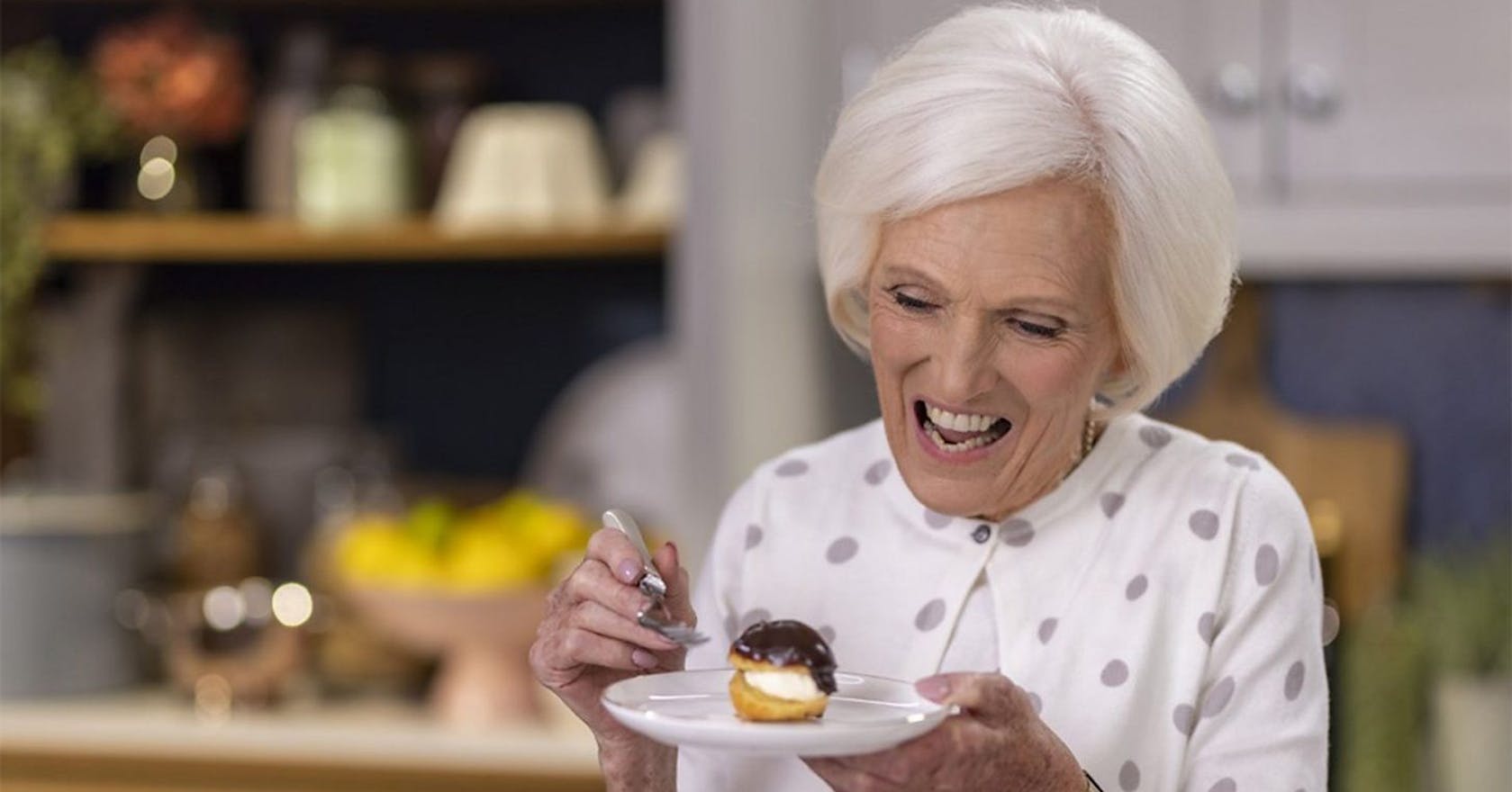 Mary Berry S New Tv Series Is A Must Watch For Bake Off Fans